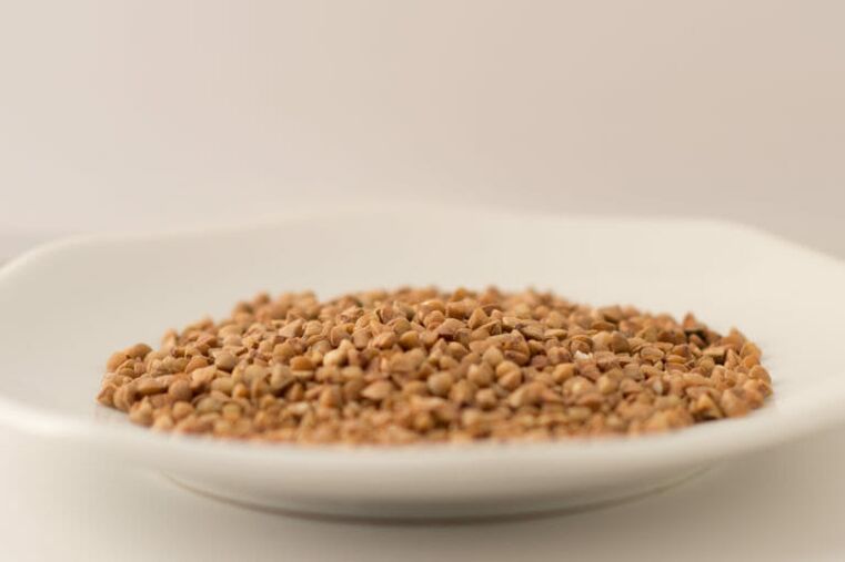 hakekat diet buckwheat pikeun leungitna beurat