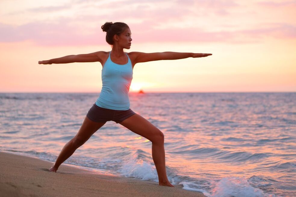 latihan yoga pikeun leungitna beurat